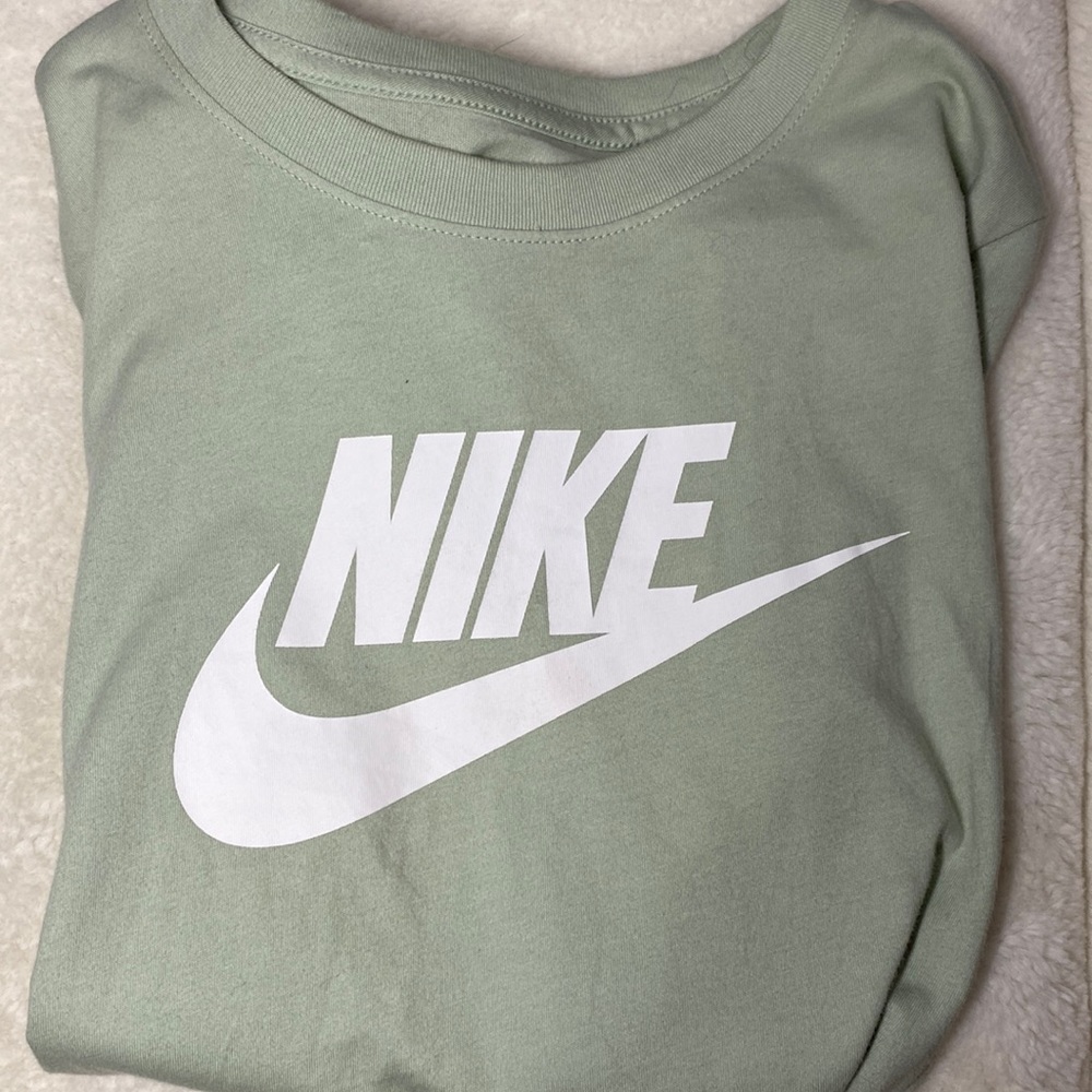Nike long sleeve